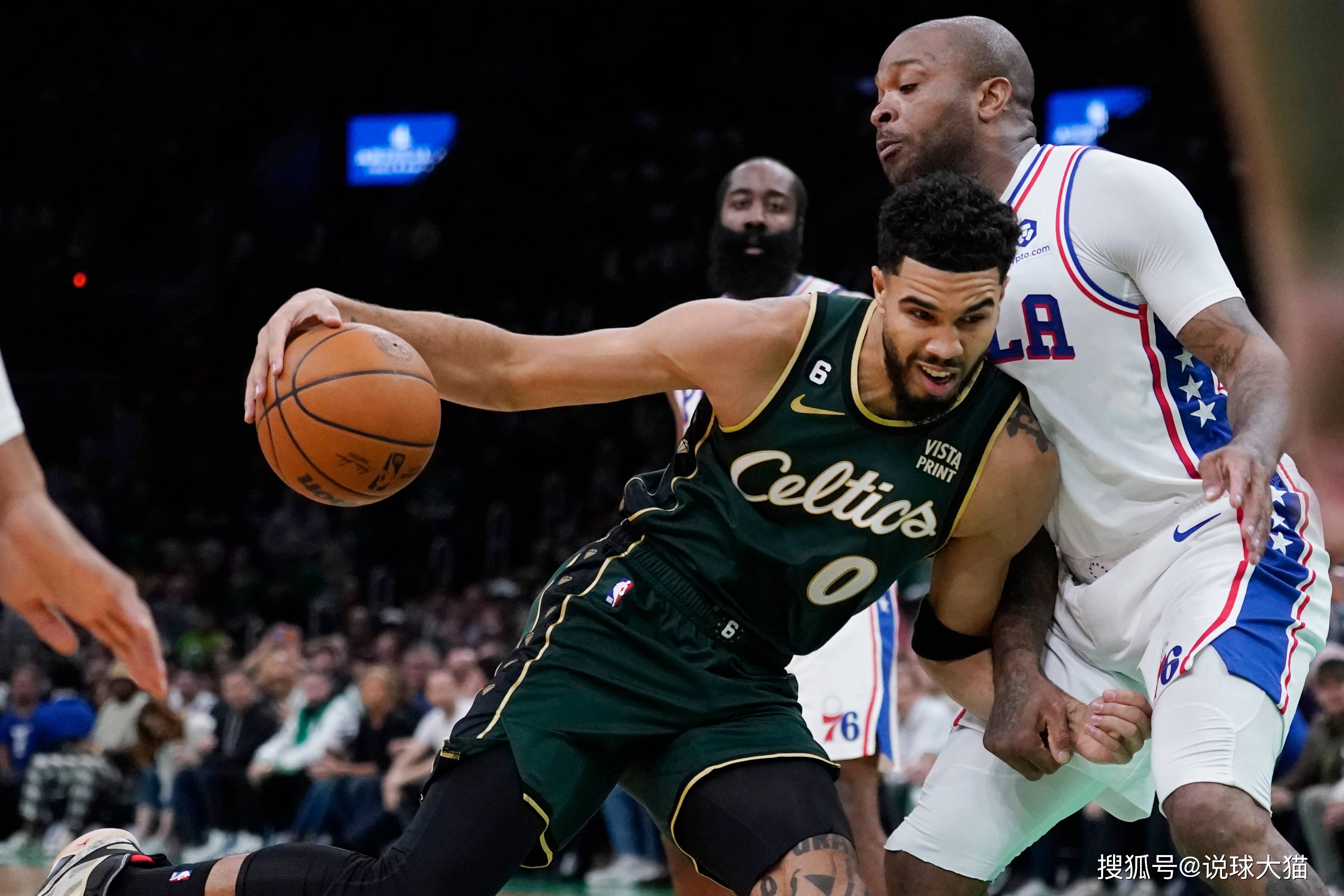 篮网绝杀时刻，凯尔特人点燃赛场，塔图姆迎来胜利！的简单介绍