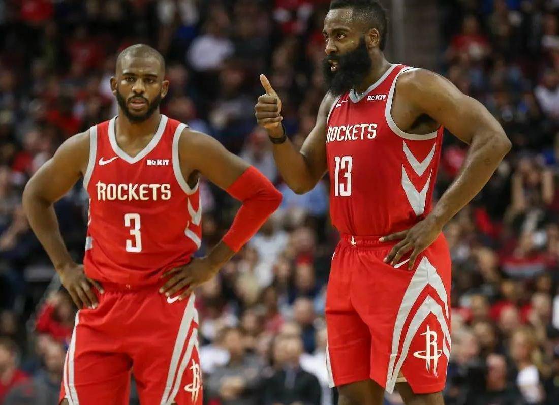 哈登赛事官方发布出色防守新规，雄鹿争议不断！