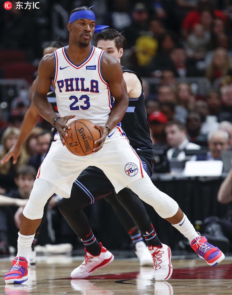 包含又见绝平!费城76人与武汉三镇鏖战至终场,马龙读秒救主的词条 包含又见绝平!费城76人与武汉三镇鏖战至终场,马龙读秒救主的词条